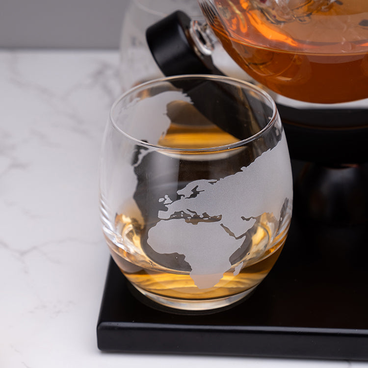 Factory Sale Custom 850ML Globe Shape Glass Whiskey Decanter Set ā Premium Liquor Dispenser with Etched World Map & Glasses for Bar or Gift